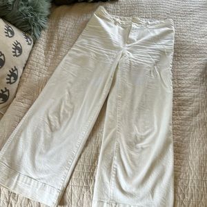 Gap High Rise Wide Leg White Jeans